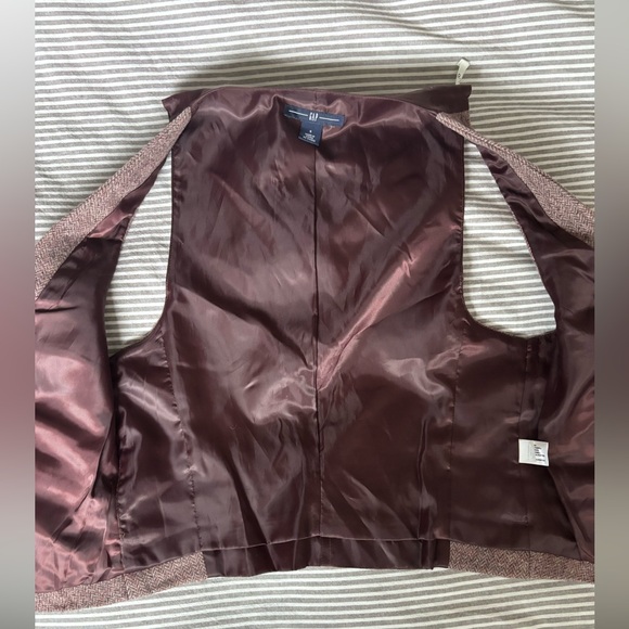 GAP Deep Burgundy Wool Vest, size small - Picture 7 of 8